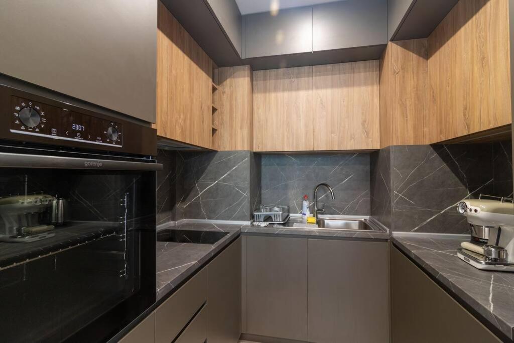 Georgi'S 1 Bedroom Quiet Apartment With Garage Sofia Bagian luar foto